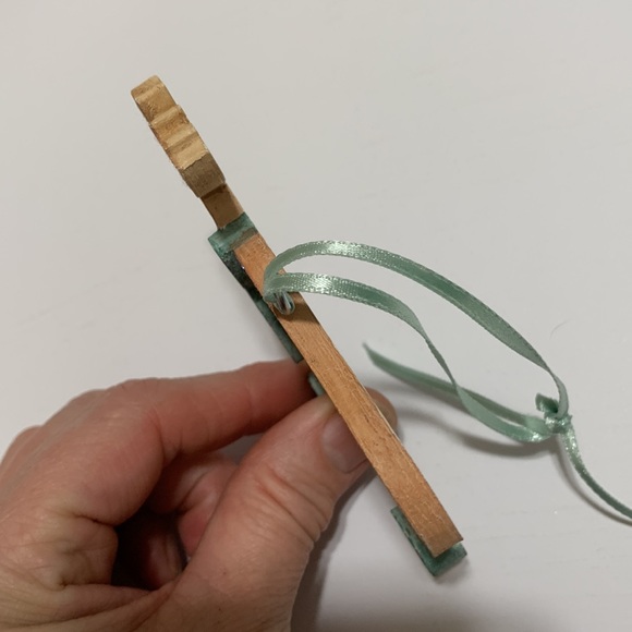 Alaska Moose wood ornament Mary Harper - Picture 13 of 16